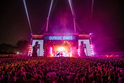 Outside land - Aug 11, 2023 · Outside Lands 2023 starts today (August 11) in Golden Gate Park with headliners Kendrick Lamar, Foo Fighters and ODESZA, along with more than 100 other acts. Upon launching in 2008, Outside Lands ... 